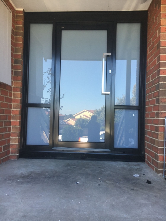 Commercial-custom-entry-doors-3