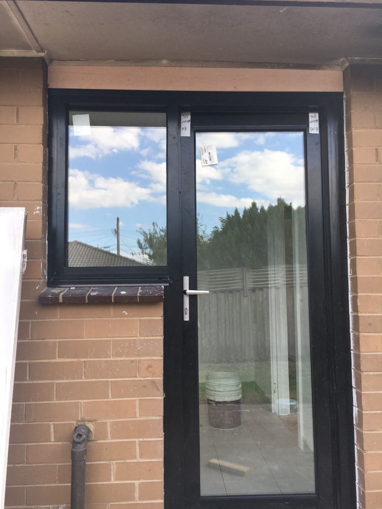 Commercial-laundry-doors