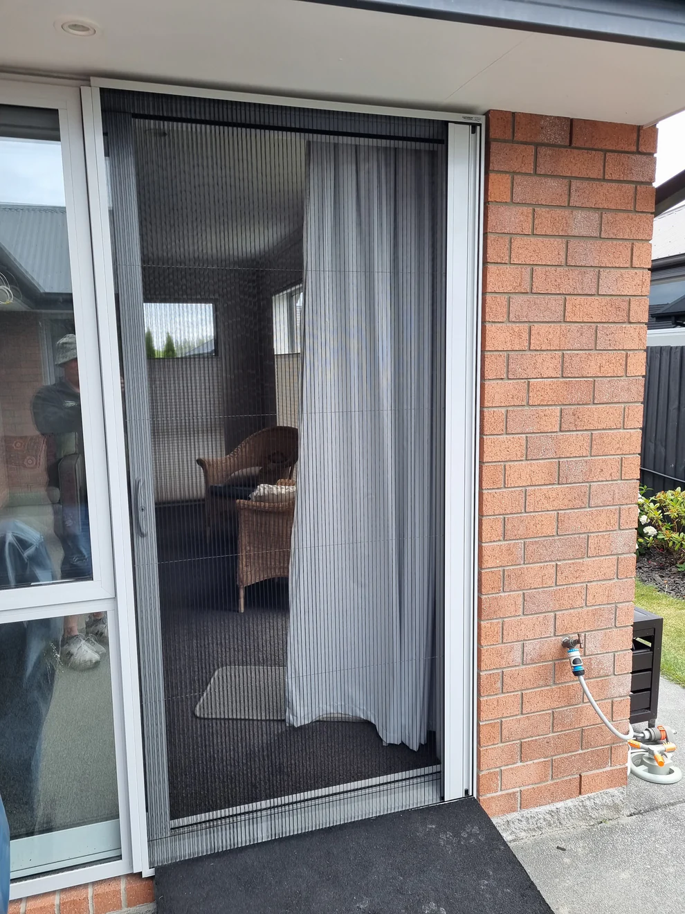 alufab Pleated-Screen_Door